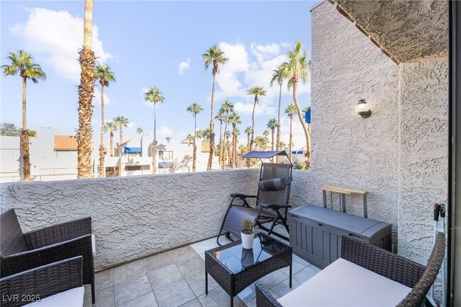 Building Photo - 4391 Gannet Cir