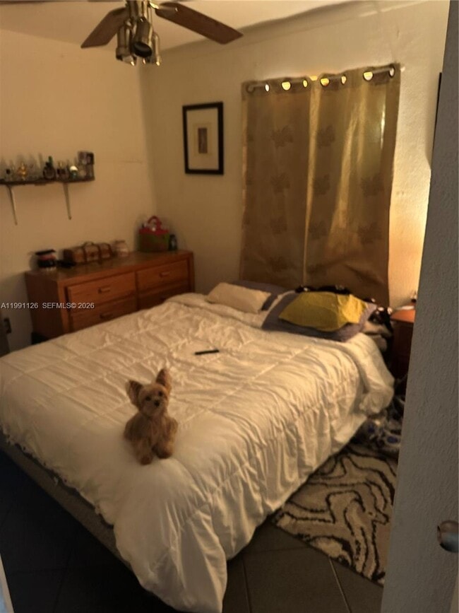 Building Photo - 2375 NE 137th St