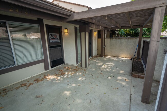 Building Photo - COMING SOON! Charming 2-Bedroom Townhome i...