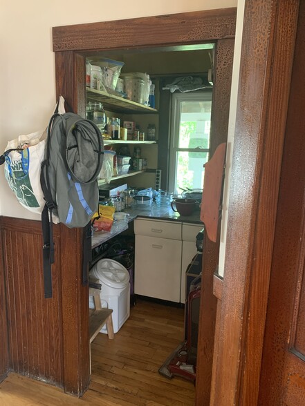 Pantry - 48 Raymond St