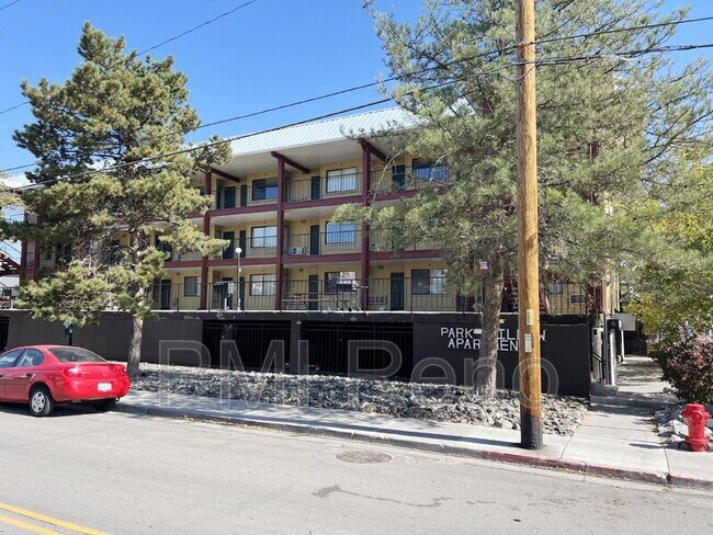Building Photo - 160 Park St