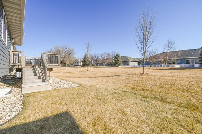 Building Photo - 3616 S Outfield Cir