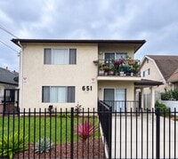 Building Photo - Light-Filled 4-Bed in San Pedro | Garage Parking, Utilities Included, Prime Location