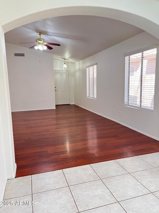 Building Photo - 5023 W Kristal Way