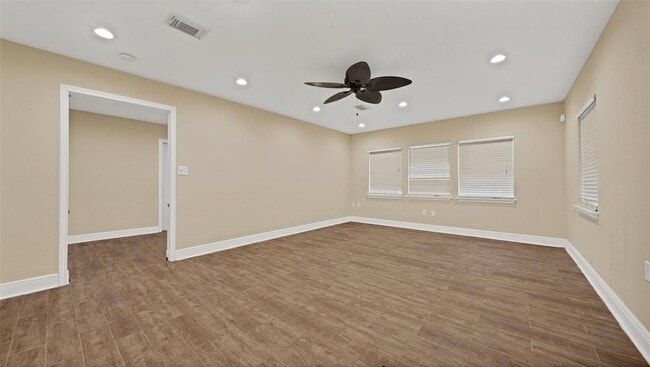 Building Photo - 2914 W T C Jester Blvd