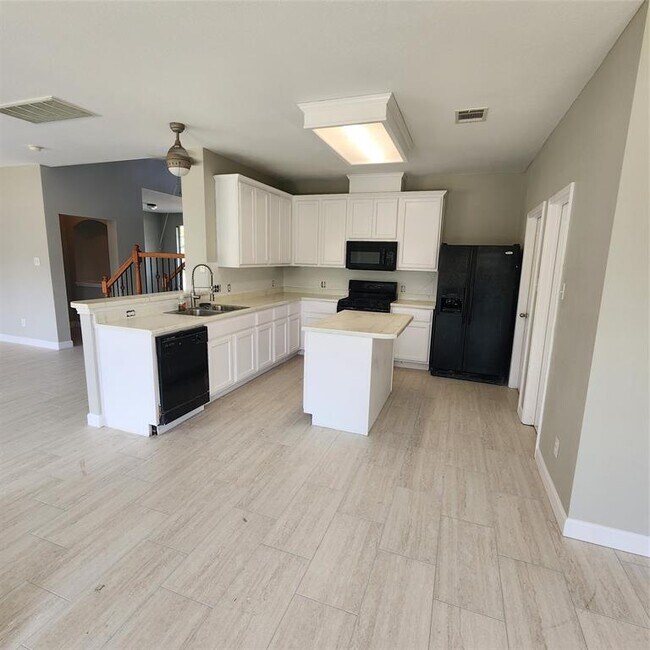 Building Photo - 3412 Longhorn Trail