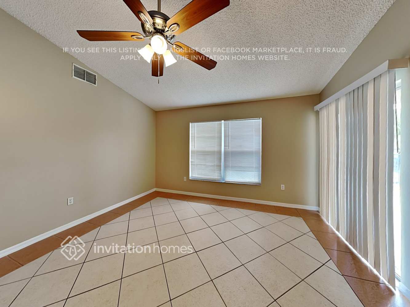 Building Photo - 7792 Indian Ridge Trail N