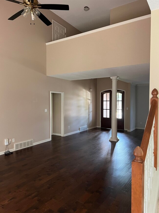 Building Photo - 455 Hunters Mill Cove