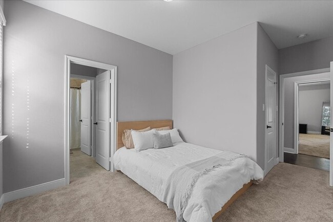 Building Photo - 20061 Torrey Pines Ln