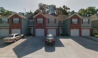 Building Photo - 1561 Crescent Hills Dr