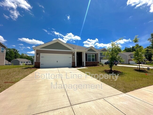 Building Photo - 211 Dogwood Crk Dr