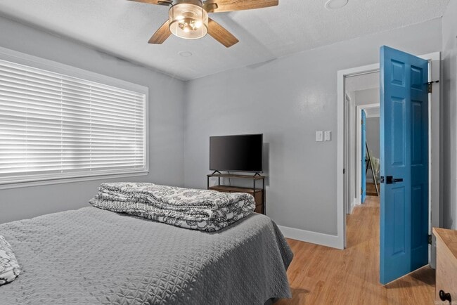 Building Photo - 7109 Sequoyah Ln