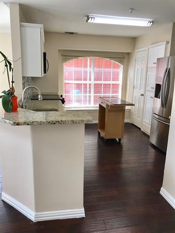 Building Photo - 14608 Hawthorne Ct
