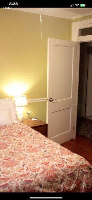 Building Photo - 802 S Bonham Rd