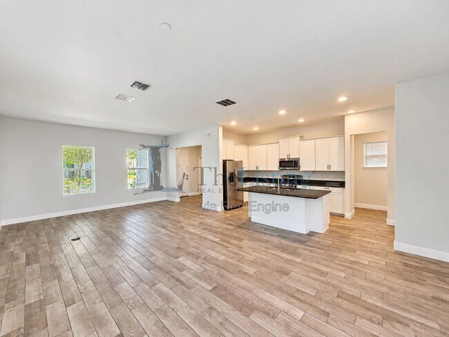 Building Photo - 15813 Sweet Lemon Way
