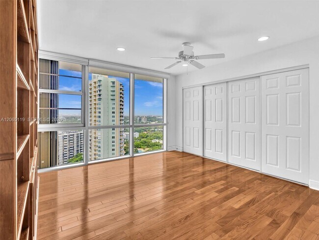 Building Photo - 2451 Brickell Ave