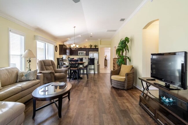 Building Photo - 3025 Bartow Ln