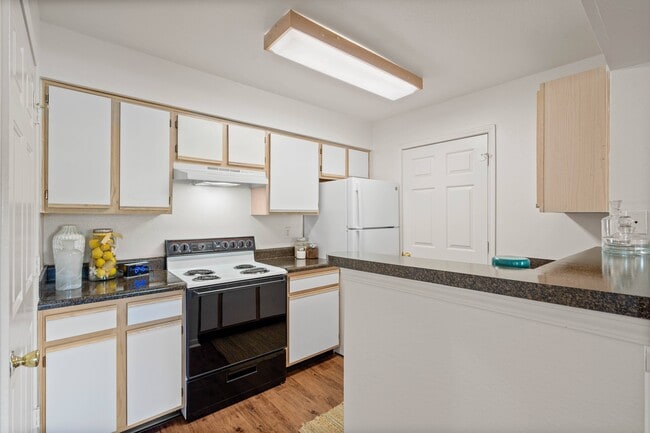 Floorplan - Stonebriar Woods Apartment Homes