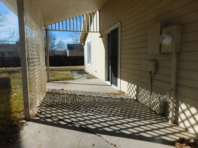 Building Photo - 519-518 29 3/8 Rd