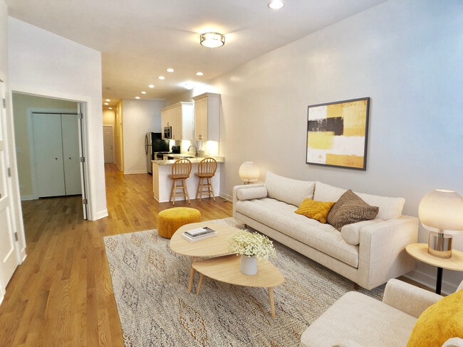 Primary Photo - 1803 W 21st Pl