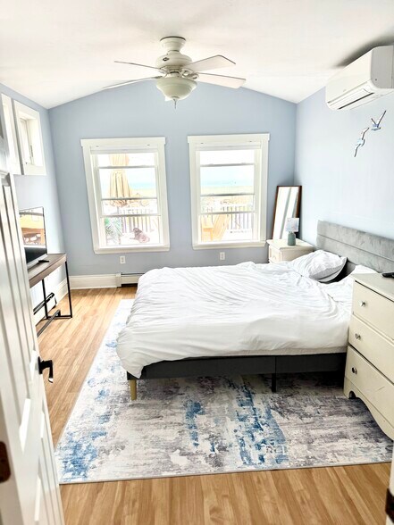 Master bedroom - 128 Atlantic Ave