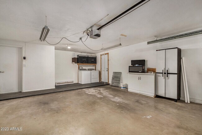 Building Photo - 14435 N 36th St