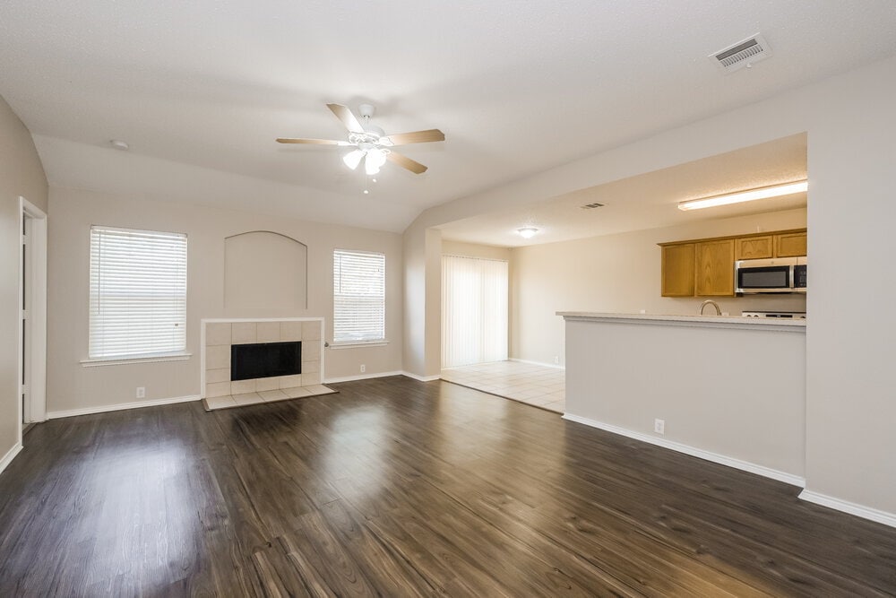 Building Photo - 1416 Mosscreek Dr