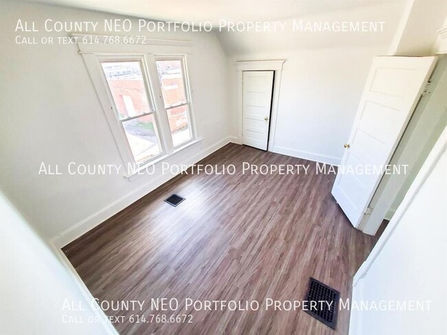 Building Photo - 20 N Eureka Ave