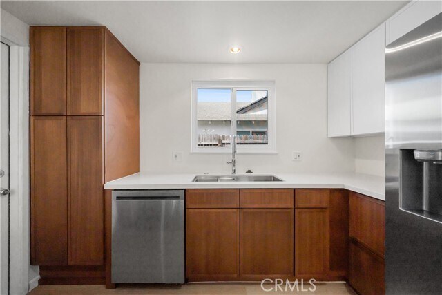 Building Photo - 5681 Mangrum Dr