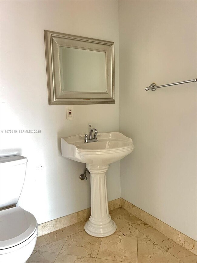 Building Photo - 2777 NE 165th Terrace