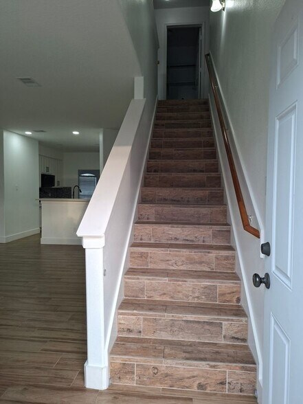 Building Photo - 8311 Caraway Lake Cir