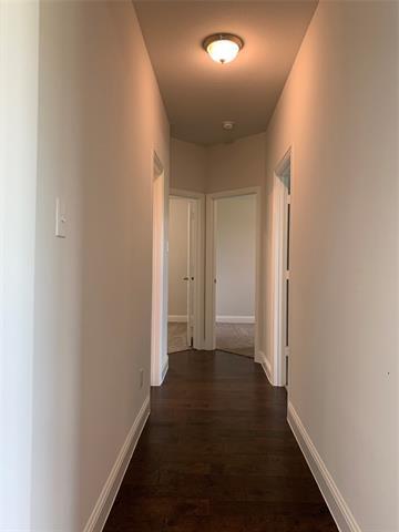 Building Photo - 2103 Swanmore Way