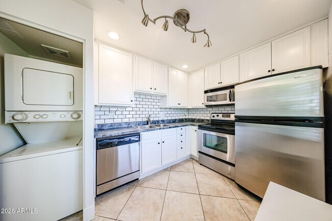 Building Photo - 4354 N 82nd St