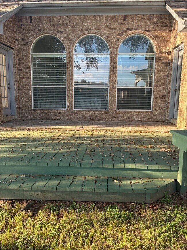 Building Photo - 2203 Summer Bay Ct