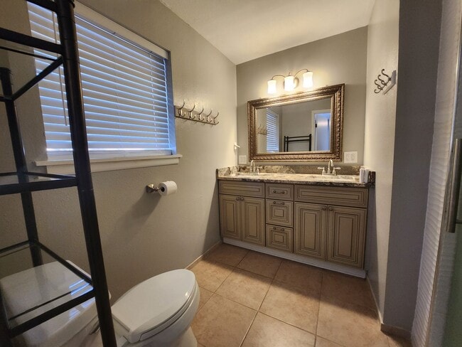 Building Photo - Coming Soon, PG 4 Bedroom