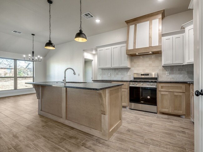 Building Photo - New Home in Azalea Farms!