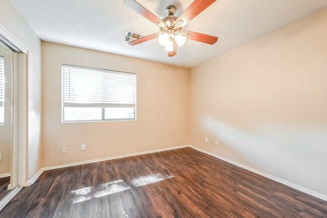 Building Photo - 15029 W Calavar Rd