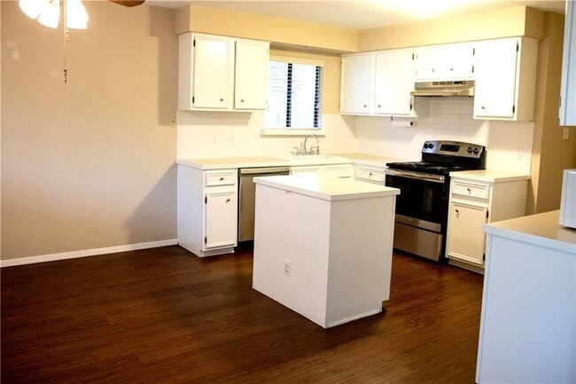 Building Photo - 4205 Steve Scarbrough Dr