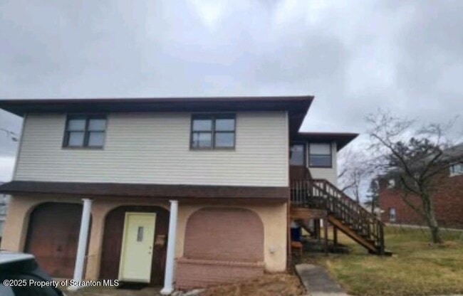 Primary Photo - 603 Campbell St