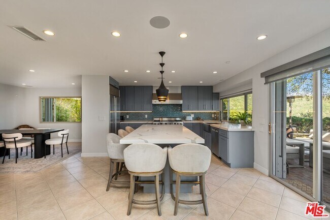 Building Photo - 2526 Cordelia Rd