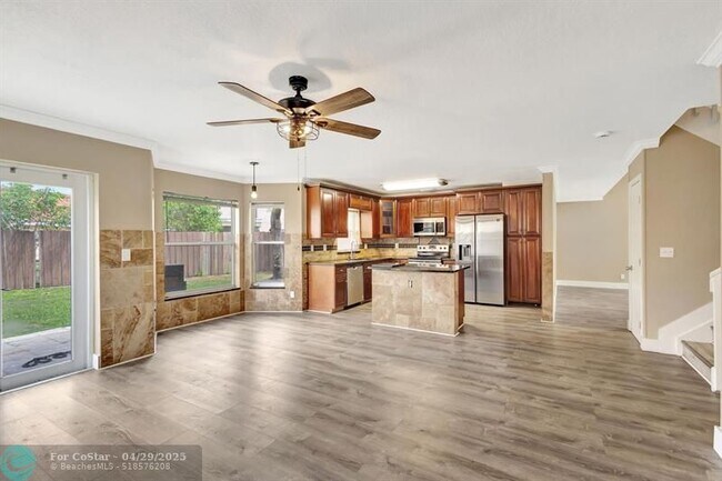 Building Photo - 7186 Ontario Shores Pl