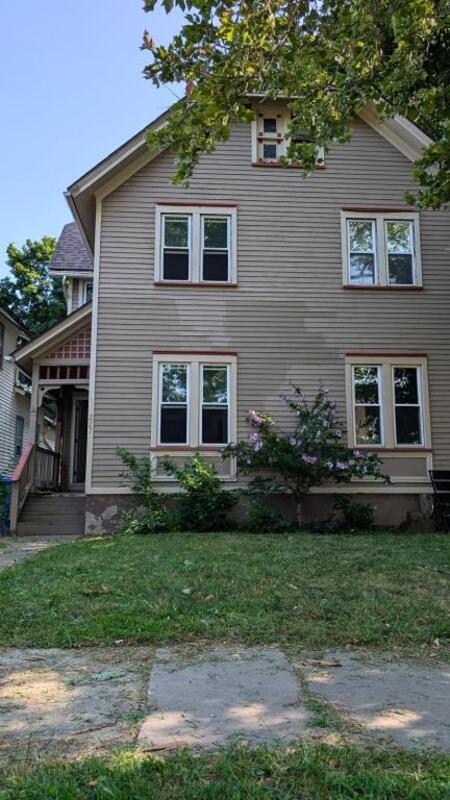 Building Photo - 227 Hamilton St