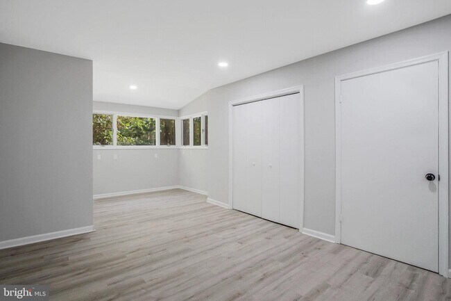 Building Photo - 20478 Poplar Ridge Rd