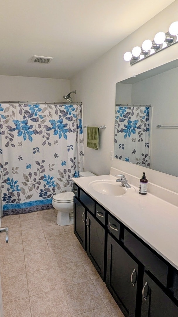 Building Photo - 114 Gala Dr