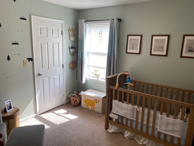 Building Photo - 30 Millbrook Court