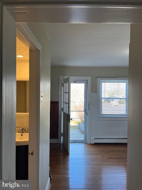 Building Photo - 3617 Ferry Rd