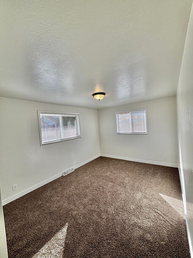 Building Photo - 8469-8479 W. 52nd Place