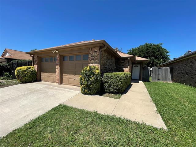 Building Photo - 6812 Cuculu Dr