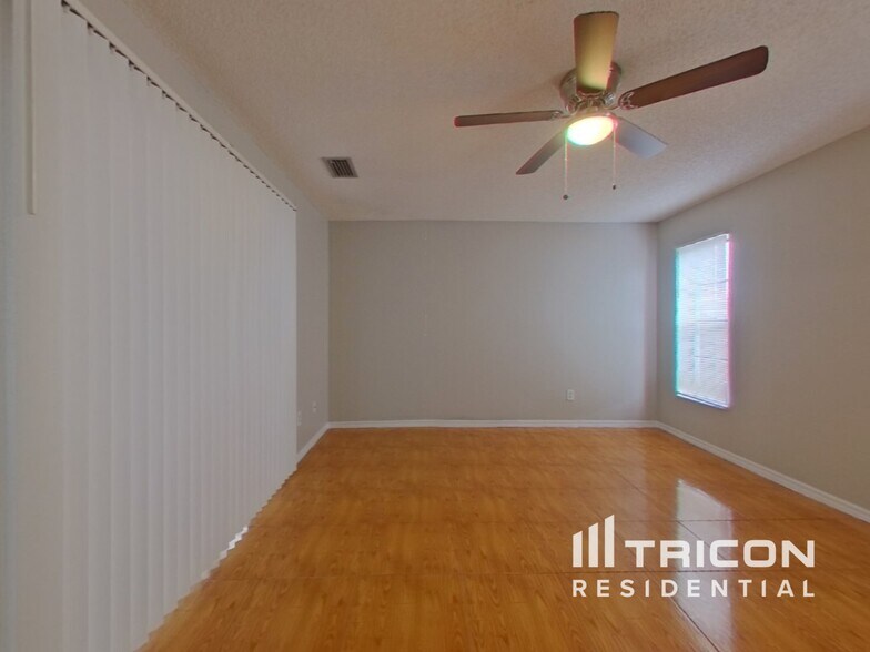 Building Photo - 4859 Orange Grove Way