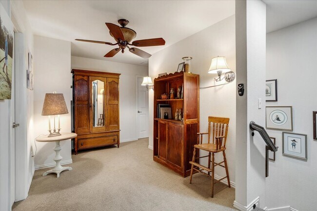 Building Photo - 1258 Greywood Dr